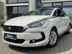 Weiß Gebraucht 2016 DS Automobiles DS5 Kleinwagen | 8.990 €