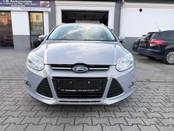 Silber Gebraucht 2012 Ford Focus Titanium Kombi | 4.950 € (Fairer Preis)