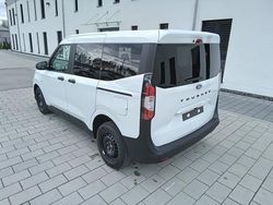 Gebraucht 2024 Ford Tourneo Courier Trend Van / Kleinbus | 25.940 € (Etwas zu teuer)