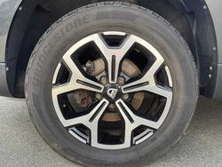 Grau / kometengrau / metallic Gebraucht 2018 Dacia Duster Prestige SUV | 16.950 € (Teuer)