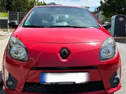 Rot Gebraucht 2009 Renault Twingo Kleinwagen | 1.990 € (Guter Preis)