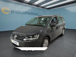 Grau Gebraucht 2020 VW Sharan Van / Kleinbus | 27.649 € (Fairer Preis)
