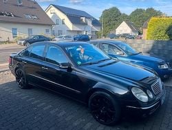 Schwarz Gebraucht 2006 Mercedes E280 Limousine | 3.700 € (Fairer Preis)