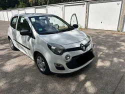 Weiß Gebraucht 2013 Renault Twingo Dynamique Kleinwagen | 3.300 € (Fairer Preis)