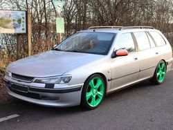 Grau Gebraucht 2002 Peugeot 406 Premium Kombi | 2.990 € (Guter Preis)
