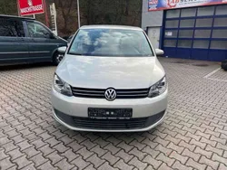 Silber Gebraucht 2010 VW Touran Trendline Van / Kleinbus | 6.600 € (Guter Preis)