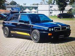 Blau Gebraucht 1994 Lancia Delta Kleinwagen | 99.900 €