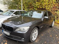 Schwarz Gebraucht 2009 BMW 730 Limousine | 9.500 € (Fairer Preis)