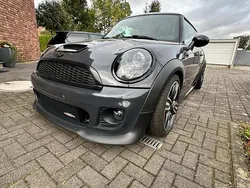 Grau Gebraucht 2013 Mini John Cooper Works Coupé Coupé | 23.600 €