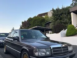 Violet Gebraucht 1991 Mercedes 190 Limousine | 8.999 €