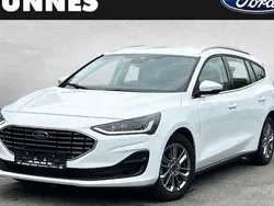 Weiß Gebraucht 2023 Ford Focus Titanium Kombi | 19.990 € (Guter Preis)
