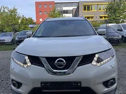 Weiß Gebraucht 2017 Nissan X-Trail N-Vision SUV | 7.999 €
