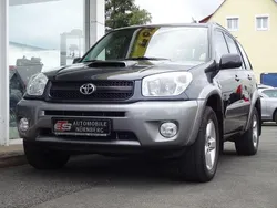 Grau Gebraucht 2005 Toyota RAV4 Sol SUV | 7.980 €