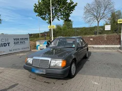 Andere außenfarben Gebraucht 1987 Mercedes E250 Limousine | 3.300 €