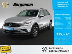 Reflexsilber metallic (metallic) Gebraucht 2023 VW Tiguan Life SUV | 27.992 € (Fairer Preis)