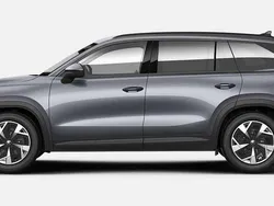 Blackmagic perleffekt Neu 2025 Skoda Kodiaq Selection SUV | 39.904 € (Guter Preis)
