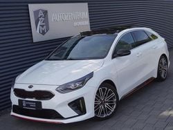 Deluxeweiss Gebraucht 2020 Kia ProCeed GT Kleinwagen | 24.990 € (Etwas zu teuer)