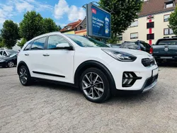 Weiß Gebraucht 2021 Kia Niro Spirit SUV | 13.400 €