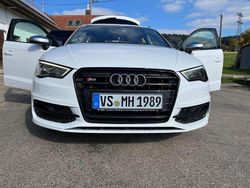 Weiß Gebraucht 2016 Audi S3 Ambiente Limousine | 24.390 € (Superpreis)