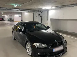 Schwarz Gebraucht 2012 BMW 330 Cabriolet M Sport Cabrio | 15.500 € (Fairer Preis)
