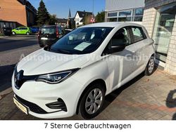 Weiß Gebraucht 2021 Renault Zoe Life Kleinwagen | 9.450 €