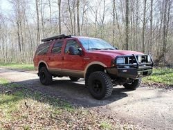 Rot Gebraucht 2000 Ford Excursion SUV | 25.000 €