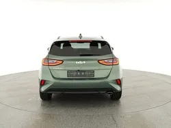Experience grün metallic Neu 2025 Kia Ceed | 25.475 € (Fairer Preis)