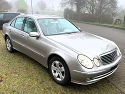 Grau Gebraucht 2005 Mercedes E350 Avantgarde Limousine | 5.900 € (Guter Preis)