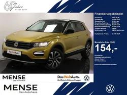 Gelb / kurkumagelb metallic / metallic Gebraucht 2021 VW T-Roc Active SUV | 21.185 € (Guter Preis)