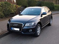 Grau Gebraucht 2016 Audi Q5 Comfort SUV | 21.950 € (Etwas zu teuer)