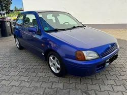 Blau Gebraucht 1998 Toyota Starlet Kleinwagen | 3.299 € (Fairer Preis)