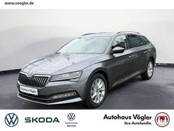 Grau Gebraucht 2024 Skoda Superb Style Kombi | 111.111 €