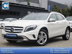Calcitweiss unilack Gebraucht 2016 Mercedes GLA180 Urban SUV | 17.900 € (Fairer Preis)