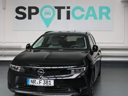 Lackierung schwarz perla nera/ty (metallic) Gebraucht 2024 Opel Astra Elegance Kombi | 25.900 € (Fairer Preis)