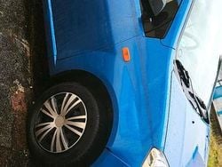 Blau Gebraucht 2005 Daihatsu Cuore Kleinwagen | 300 € (Guter Preis)