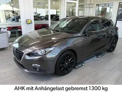 Grau Gebraucht 2017 Mazda 3 Nakama Limousine | 13.900 € (Fairer Preis)