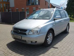 Silber Gebraucht 2007 Kia Carnival 2 Van / Kleinbus | 1.350 € (Superpreis)