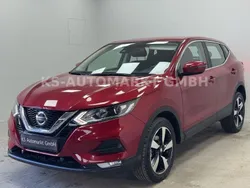 Rot Gebraucht 2020 Nissan Qashqai Acenta SUV | 19.850 € (Fairer Preis)