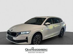 Weiß Neu 2025 Skoda Octavia Tour Kombi | 42.890 € (Teuer)