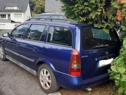 Blau Gebraucht 2004 Opel Astra Kombi | 1.990 € (Fairer Preis)