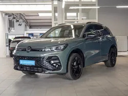 Grün Gebraucht 2024 VW Tiguan Style SUV | 47.988 € (Fairer Preis)