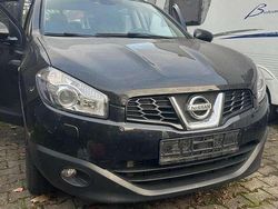 Schwarz Gebraucht 2011 Nissan Qashqai +2 Tekna SUV | 7.290 € (Fairer Preis)