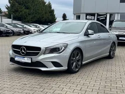 Grau Gebraucht 2014 Mercedes CLA180 Limousine | 12.990 € (Superpreis)