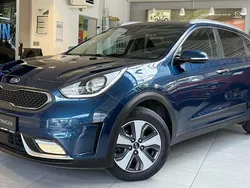 (c3u) ozeanblau met. Gebraucht 2017 Kia Niro Vision SUV | 15.490 € (Fairer Preis)