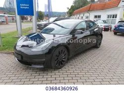 Schwarz Gebraucht 2022 Tesla Model 3 Performance Limousine | 33.950 € (Fairer Preis)