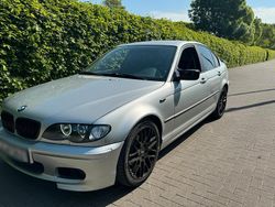 Silber Gebraucht 2003 BMW 318 Sport Line Limousine | 2.999 € (Teuer)