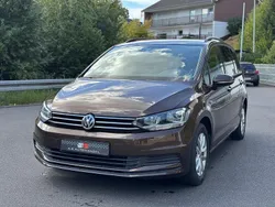 Braun Gebraucht 2015 VW Touran Comfortline Van / Kleinbus | 13.990 € (Guter Preis)