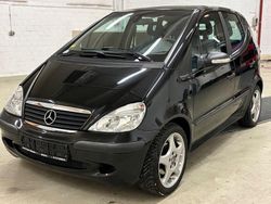 Schwarz Gebraucht 2003 Mercedes A140 Classic Van / Kleinbus | 2.900 € (Teuer)