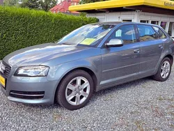 Grau Gebraucht 2010 Audi A3 Sportback Ambition Limousine | 3.900 € (Fairer Preis)