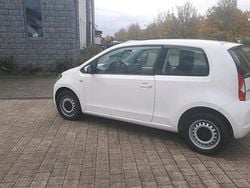 Weiß Gebraucht 2016 Seat Mii Reference Kleinwagen | 4.900 € (Guter Preis)